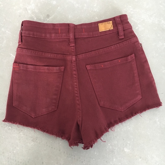 BDG Cheeky High-rise from Urban Outfitters - Picture 2 of 4